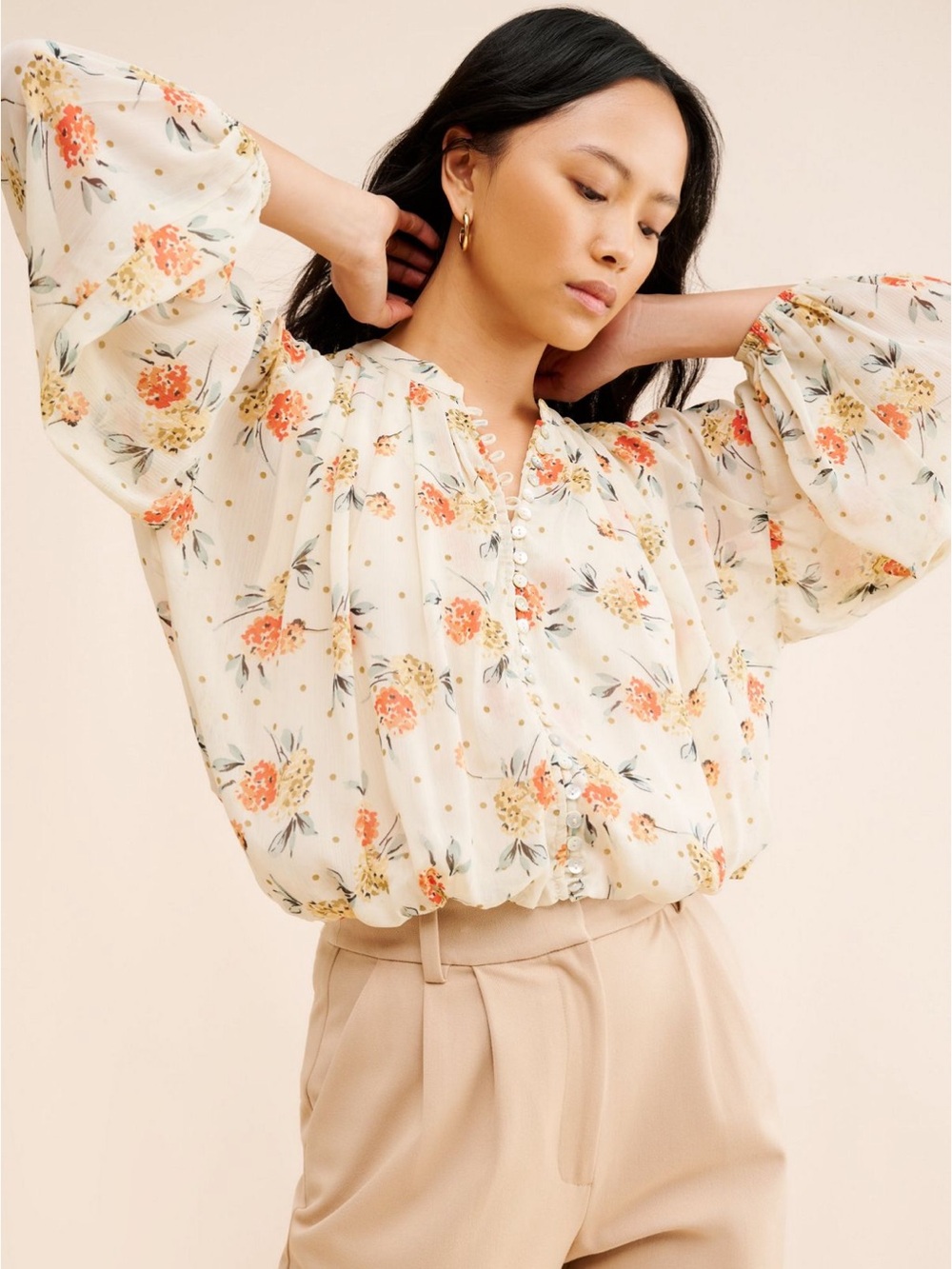 Dress Forum Floral Buttoned Blouse